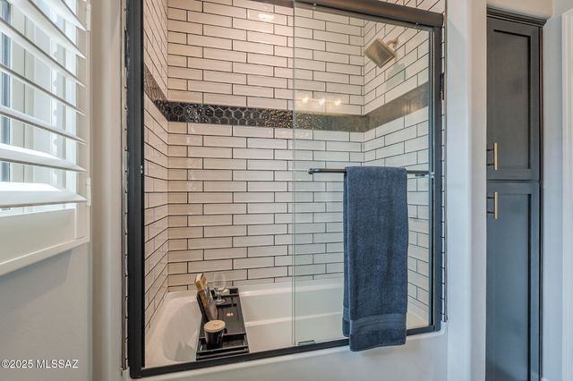 1573 N Ruff Court, Green Valley, AZ 85614