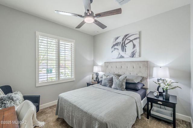 1573 N Ruff Court, Green Valley, AZ 85614