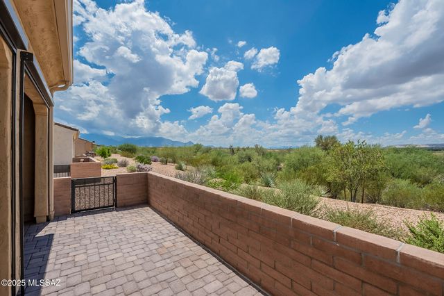 1573 N Ruff Court, Green Valley, AZ 85614