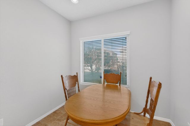 6008 Jagged Peak Road NW, Albuquerque, NM 87114