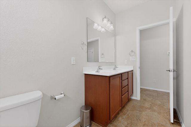 6008 Jagged Peak Road NW, Albuquerque, NM 87114