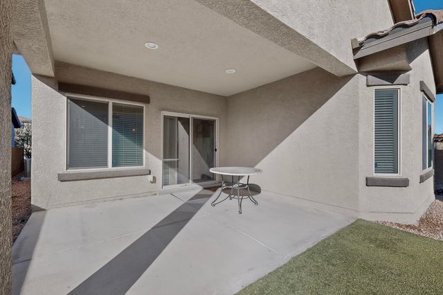 6008 Jagged Peak Road NW, Albuquerque, NM 87114