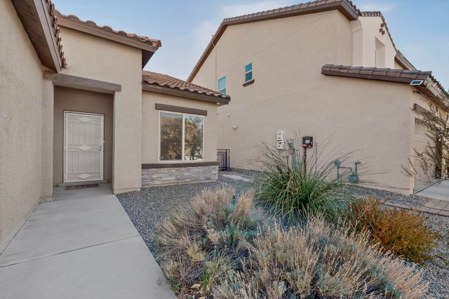 6008 Jagged Peak Road NW, Albuquerque, NM 87114