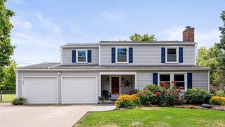 347 Huffer Rd, Parma, NY 14468