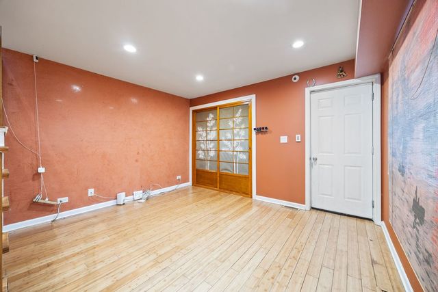 1044 Cumberland Court, Vernon Hills, IL 60061