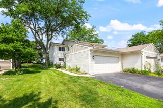 1044 Cumberland Court, Vernon Hills, IL 60061
