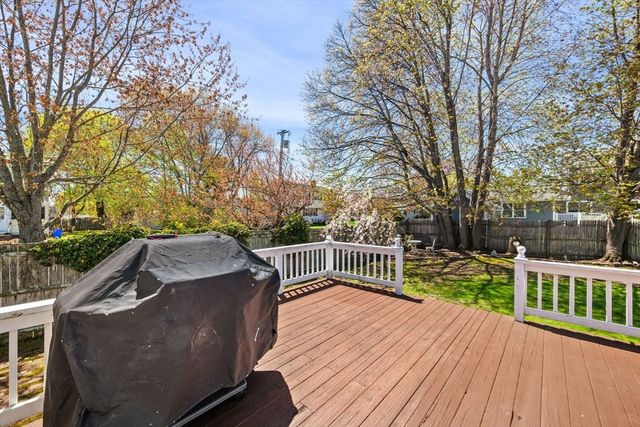 30 Walter Rd, Danvers, MA 01923
