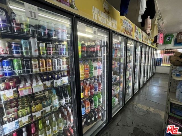 6525 Holmes Avenue, Los Angeles, CA 90001