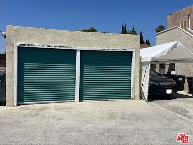 6525 Holmes Avenue, Los Angeles, CA 90001