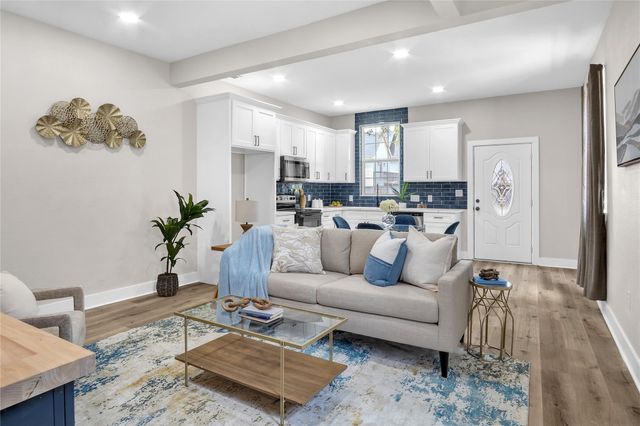 3119 Avenue M, Galveston, TX 77550