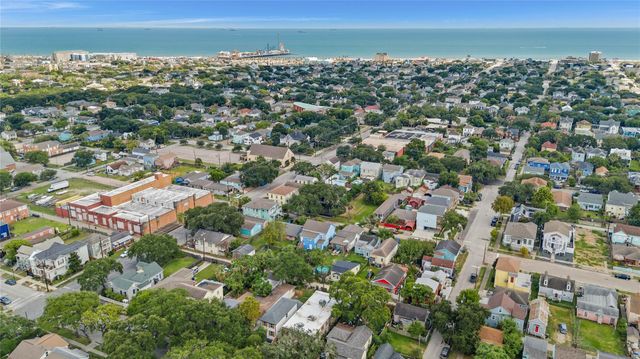 3119 Avenue M, Galveston, TX 77550