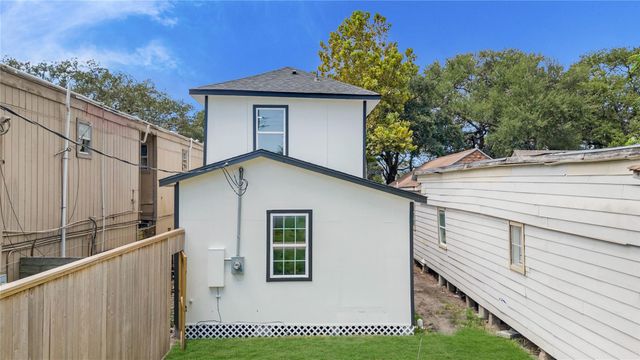 3119 Avenue M, Galveston, TX 77550