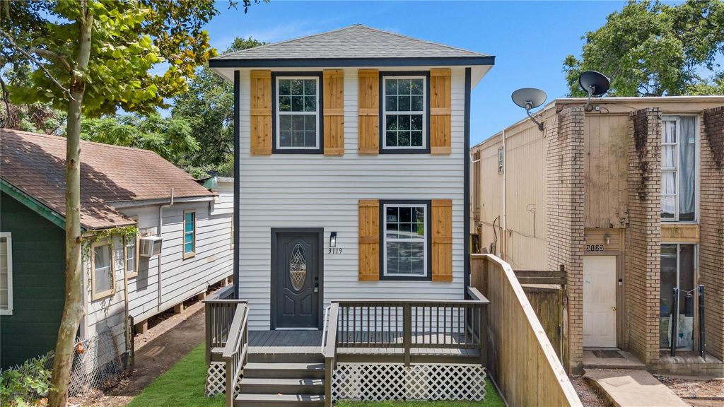 3119 Avenue M, Galveston, TX 77550