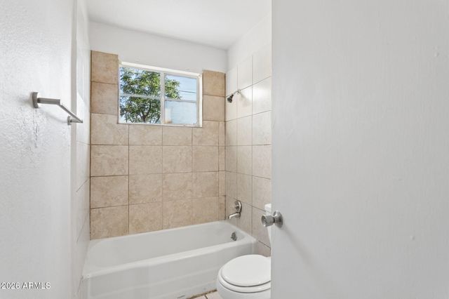 4505 W CRITTENDEN Lane, Phoenix, AZ 85031