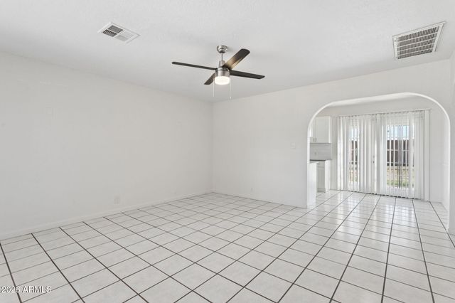 4505 W CRITTENDEN Lane, Phoenix, AZ 85031