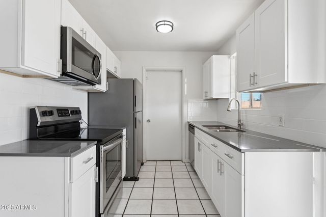 4505 W CRITTENDEN Lane, Phoenix, AZ 85031