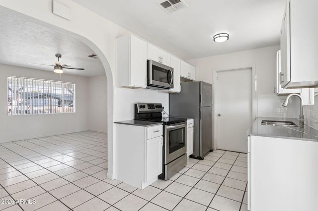 4505 W CRITTENDEN Lane, Phoenix, AZ 85031