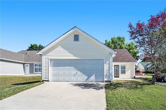430 Fairlawn Drive, Stockbridge, GA 30281