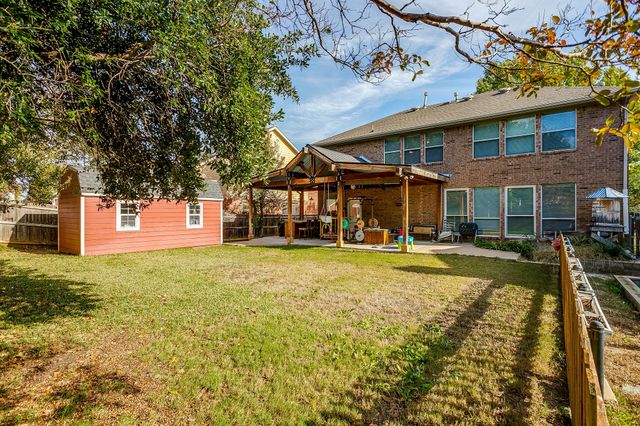 6602 Fox Glen Drive, Arlington, TX 76001