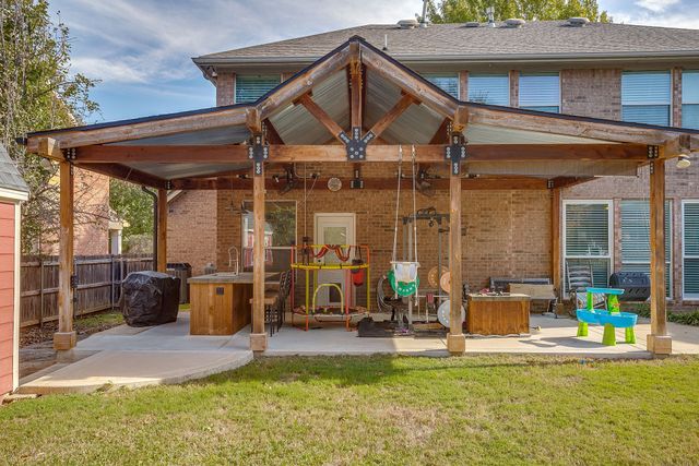 6602 Fox Glen Drive, Arlington, TX 76001