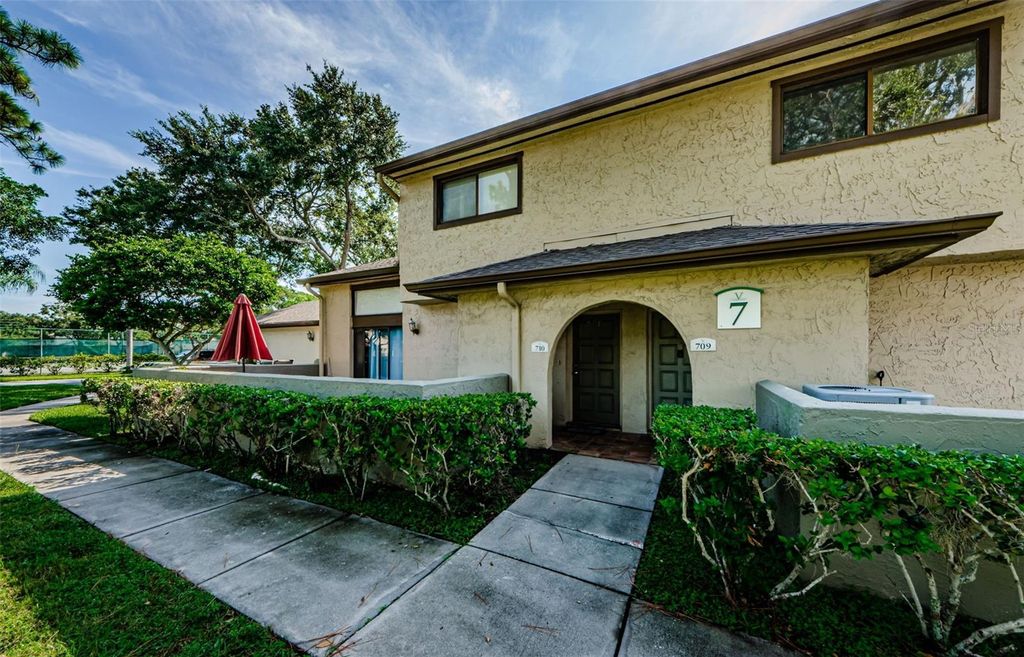 6262 142ND AVENUE N 710, Clearwater, FL 33760