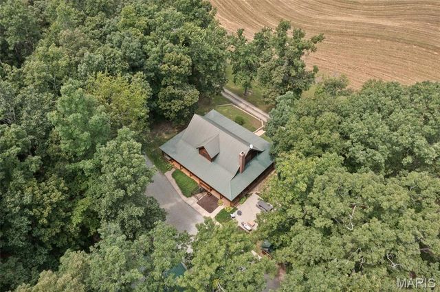 2276 Old Fredericktown Road, Farmington, MO 63640