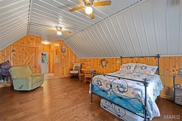 2276 Old Fredericktown Road, Farmington, MO 63640