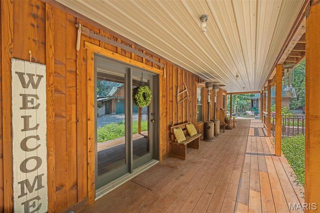 2276 Old Fredericktown Road, Farmington, MO 63640