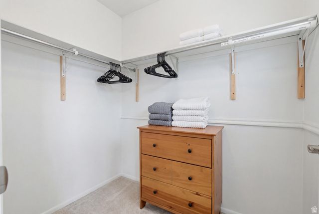 1222 W BRANDONWOOD DR, Murray, UT 84123