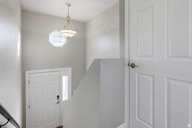 1222 W BRANDONWOOD DR, Murray, UT 84123