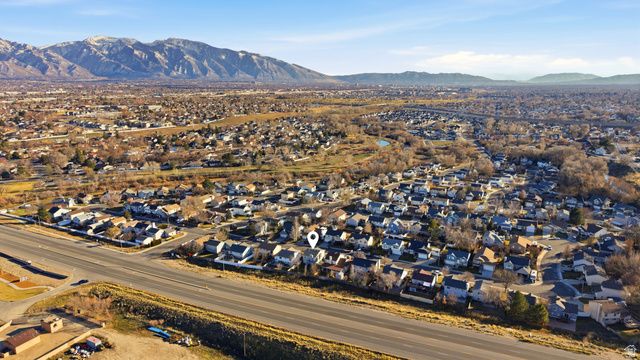 1222 W BRANDONWOOD DR, Murray, UT 84123