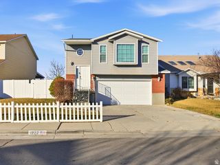 1222 W BRANDONWOOD DR, Murray, UT 84123