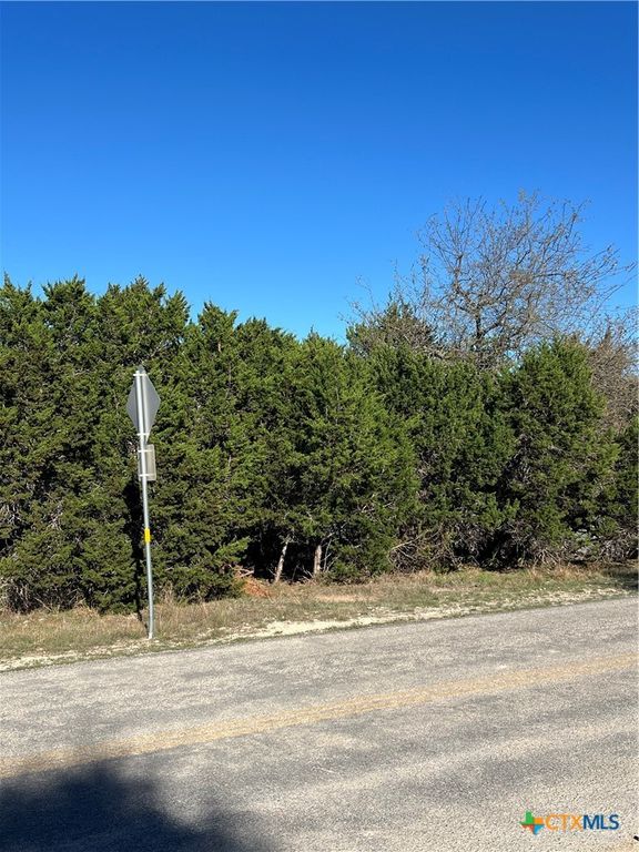 440 Canyon Edge, Canyon Lake, TX 78133