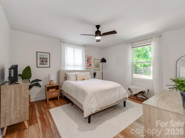 1817 Rush Wind Drive, Charlotte, NC 28206