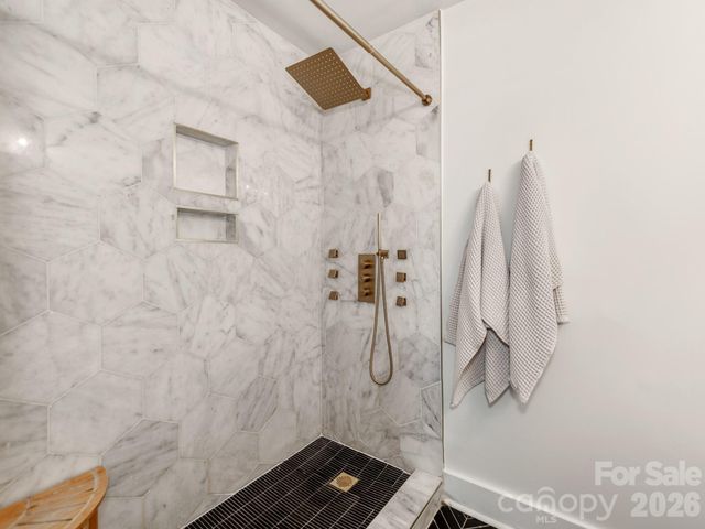 1817 Rush Wind Drive, Charlotte, NC 28206