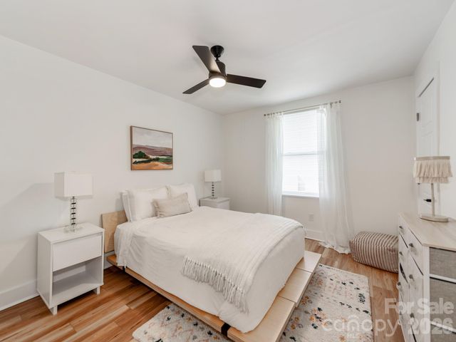 1817 Rush Wind Drive, Charlotte, NC 28206