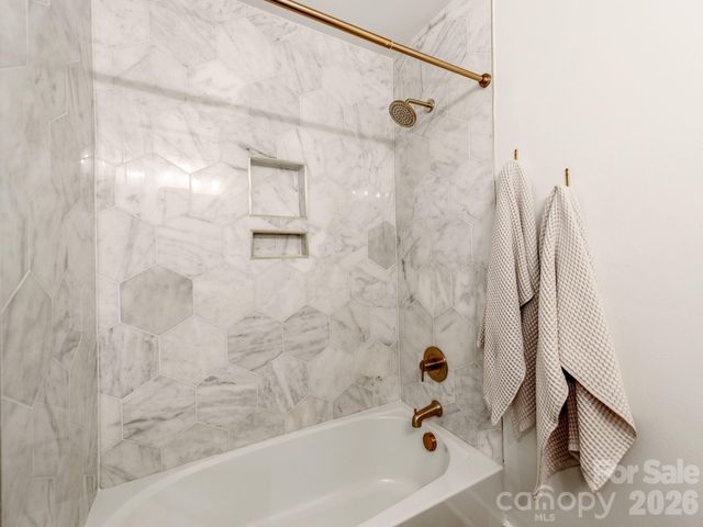 1817 Rush Wind Drive, Charlotte, NC 28206