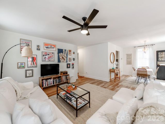 1817 Rush Wind Drive, Charlotte, NC 28206