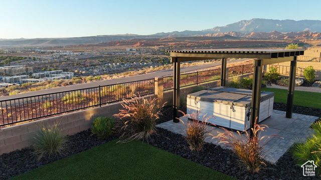 25 N HIGHLAND PKWY, Washington, UT 84780