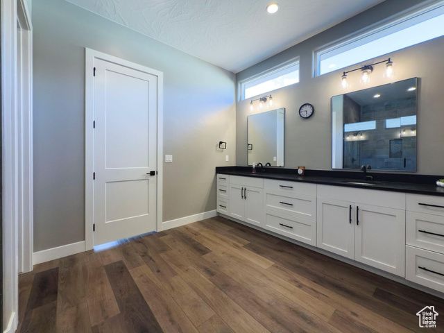 25 N HIGHLAND PKWY, Washington, UT 84780