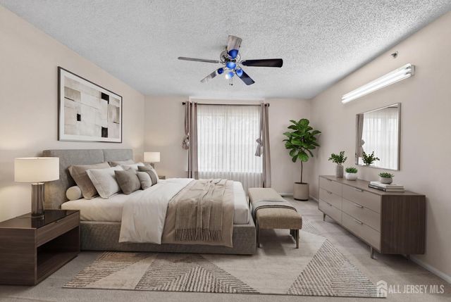 22 Guisborough Way, Edison, NJ 08820