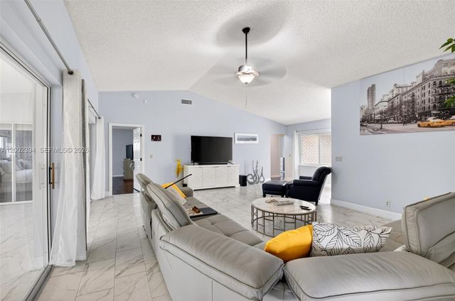10982 S Greentrail Drive S, Boynton Beach, FL 33436