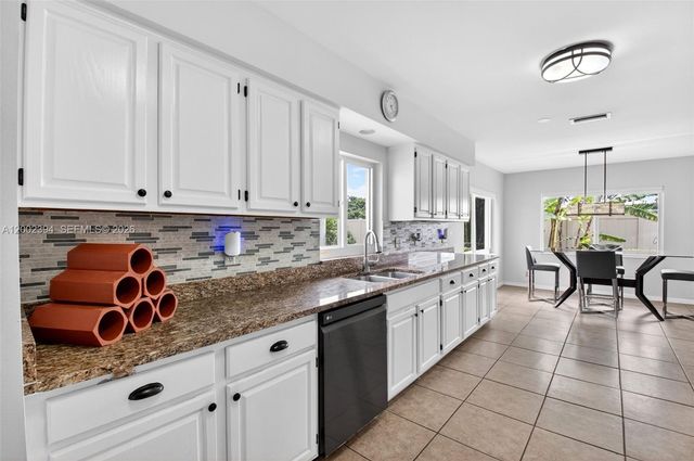 10982 S Greentrail Drive S, Boynton Beach, FL 33436