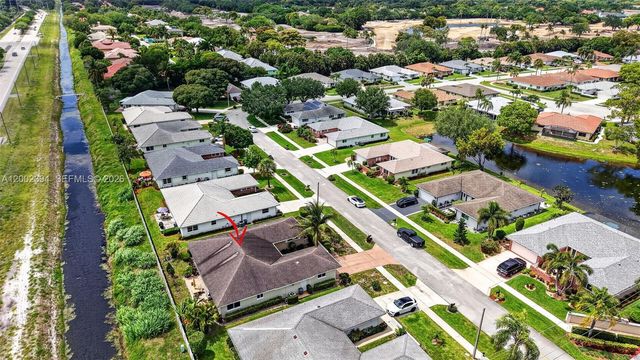 10982 S Greentrail Drive S, Boynton Beach, FL 33436