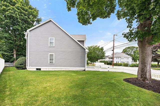 46 Loring Avenue, Winchester, MA 01890