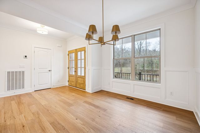 1561 Opossum Paw Rd, Beechgrove, TN 37018