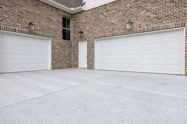 1561 Opossum Paw Rd, Beechgrove, TN 37018