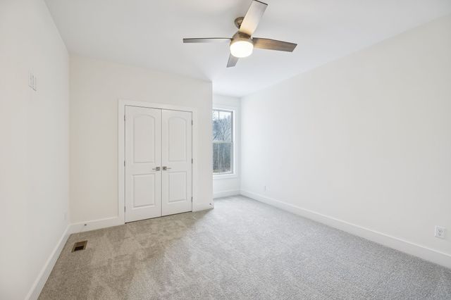 1561 Opossum Paw Rd, Beechgrove, TN 37018