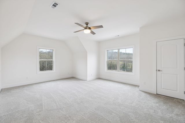 1561 Opossum Paw Rd, Beechgrove, TN 37018