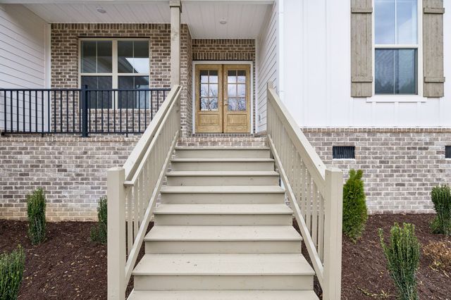 1561 Opossum Paw Rd, Beechgrove, TN 37018